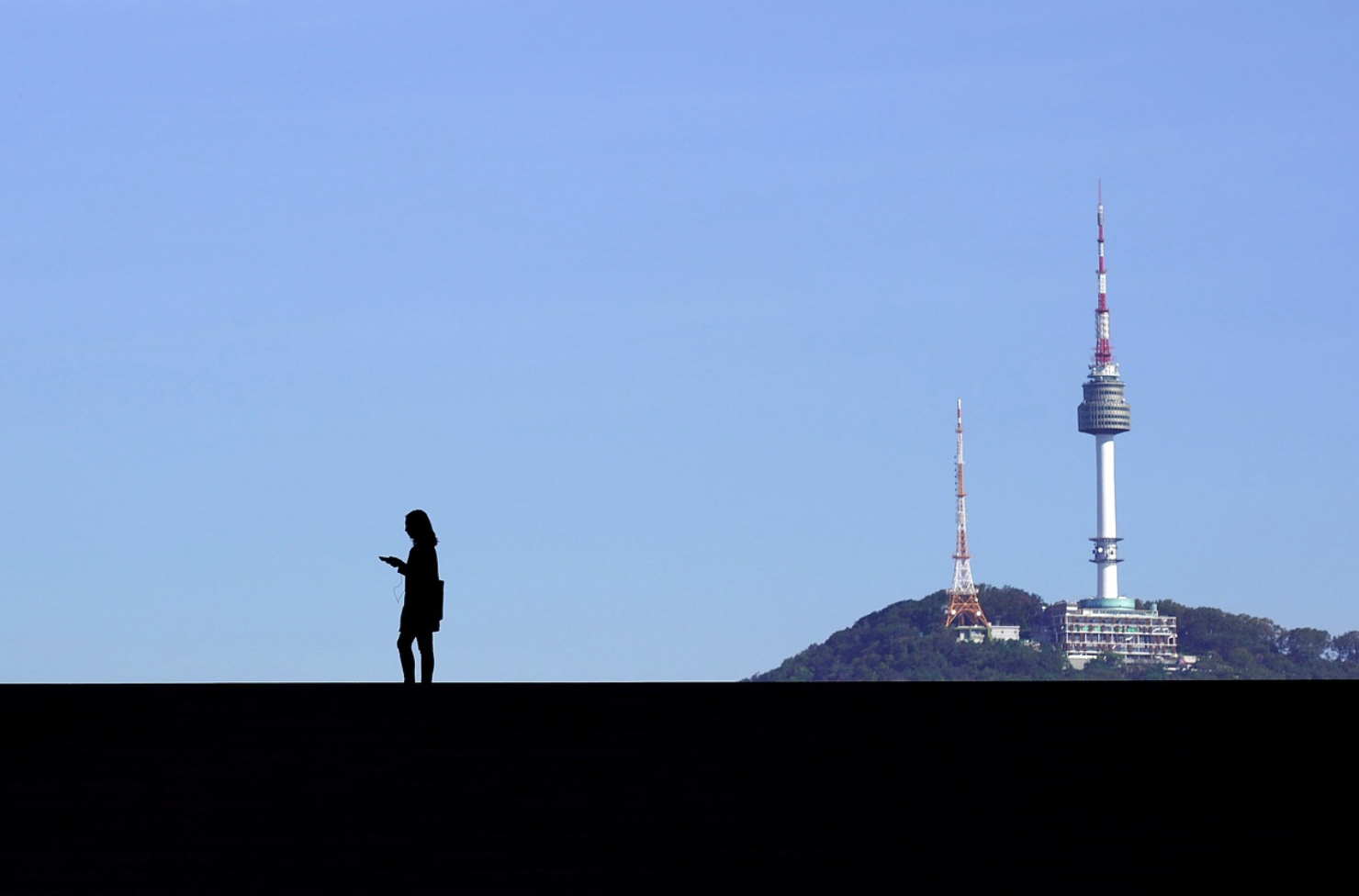 Namsan Seoul Tower: The Pinnacle of Seoul’s Night Views